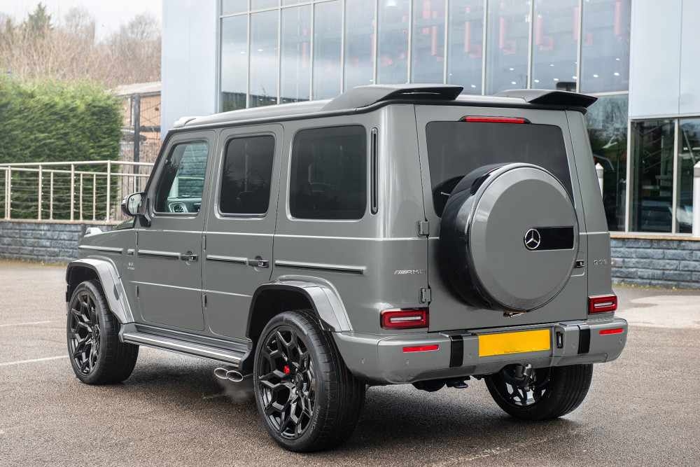 Mercedes-AMG G63 Carbon Wide Track Upgrade Project Kahn